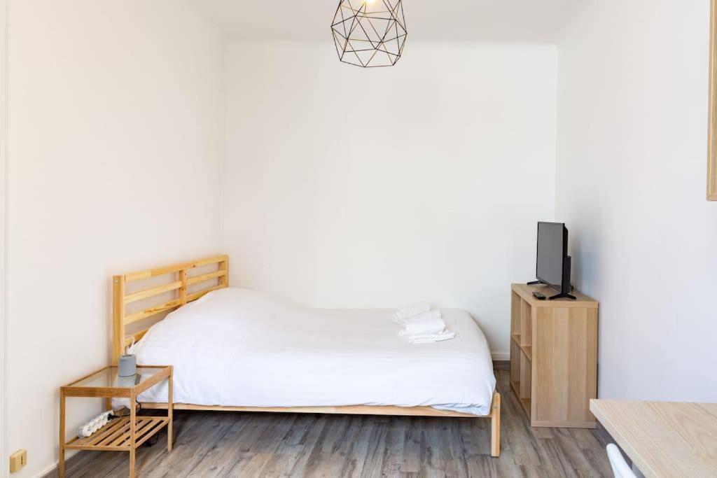 Studio Neuf Et Tranquille En Plein Coeur De Ville/Siam/Proche Tramway Zola 브레스트 외부 사진